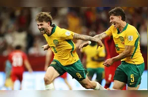 Com golaço, Austrália surpreende a Turquia e estreia com vitória na Copa