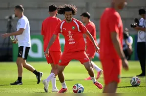 Jovem promessa marroquina é comparada a Xavi e desperta interesse de gigantes europeus