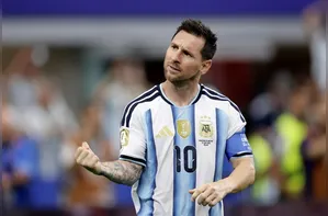 Messi alcança artilheiros de quatro Copas em apenas 2 jogos