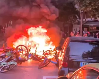 400 pessoas são presas em tumulto após vitória do PSG na Champions League