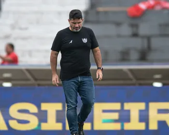Barroca aponta motivo da derrota do CRB e faz alerta após novo tropeço
