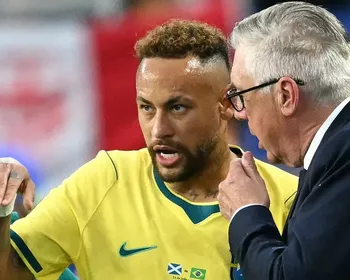 Ancelotti comemora retorno de Neymar e valoriza Copa de Vini Jr