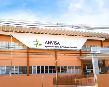Anvisa apreende lotes de medicamentos contra câncer falsos