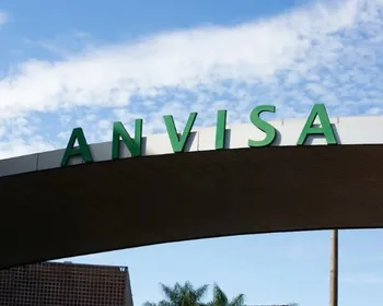 Anvisa aplica medidas contra 3 empresas de saneantes e cosméticos