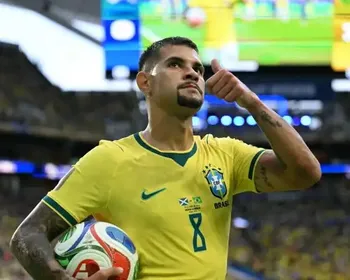 Arsenal faz proposta ao Newcastle por Bruno Guimarães, destaque da Seleção na Copa