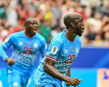 Atacante da Premier League faz primeiro gol do RD Congo em Copas do Mundo