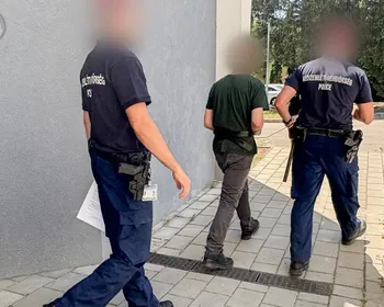 Auxiliar de enfermagem é preso por furtar restos humanos e consumi-los