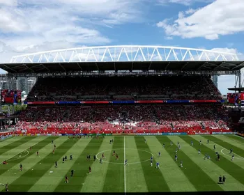 Canadá estreia na Copa do Mundo contra a Bósnia