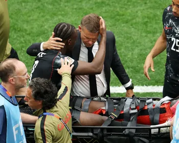 Cena forte na Copa: jogador do Canadá quebra a perna contra o Catar