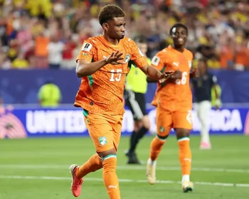 Com gol no fim, Costa do Marfim bate Equador e quebra tabu na Copa do Mundo
