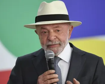 Comissão aprova repúdio à fala de Lula sobre "traidores da pátria"