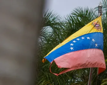 Devendo bilhões, Venezuela pós-Maduro retoma contato com FMI