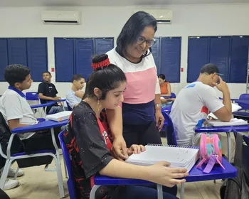 Divulgado edital do concurso para professor da rede pública de AL; veja salário e vagas!