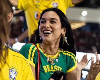 Dua Lipa recomenda estabelecimentos brasileiros em novo guia de viagem