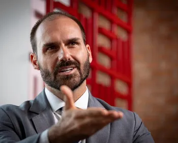 Eduardo Bolsonaro questiona STF após processo que levou a sua condenação