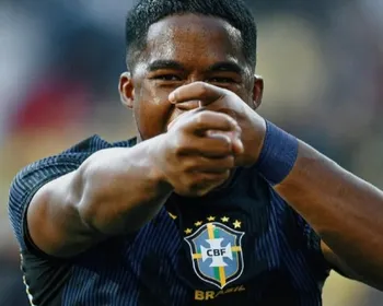 Endrick ganha milhares de seguidores, lidera buscas na internet e vira queridinho da torcida brasileira