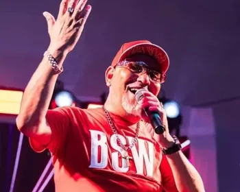 Ex-vocalista do Exaltasamba, Chrigor, é hospitalizado e cancela shows