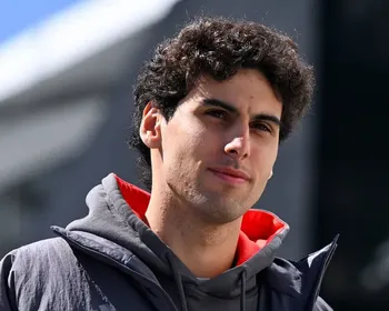 F1: Gabriel Bortoleto faz alerta sobre déficit no motor da Audi