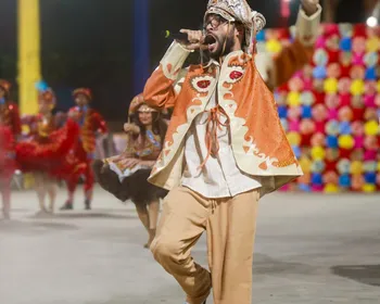 Falamansa leva “O Baile da Chita” ao Forró & Folia 2026 e transforma memória do interior em espetáculo no Parque da Pecuária