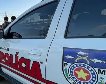 Homem é detido após agredir esposa e enteado durante festa de aniversário