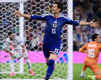 Japão goleia e elimina a Tunísia no 1000º jogo das Copas do Mundo