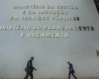 Jogo do Brasil: serviço público encerrará expediente às 11h no dia 29/6