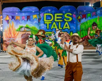 Junina Gonzagão homenageia mulheres do fumo do Agreste em espetáculo no Forró & Folia