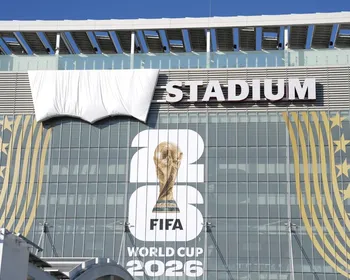Levi's transforma logo coberto pela Fifa em campanha bem-humorada