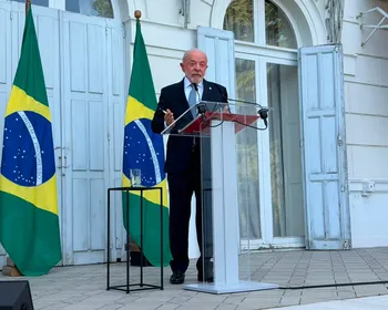 Lula diz que G7 está virando “um samba de uma nota só”