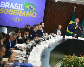 Lula: “Não podemos aceitar o tratamento que os EUA deram ao Brasil”