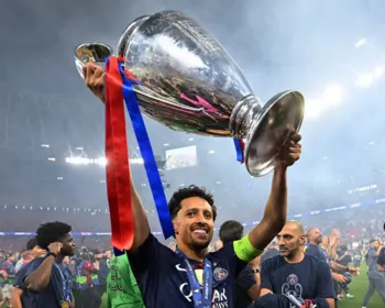 Marquinhos é o primeiro brasileiro a ser bicampeão da Champions League como capitão