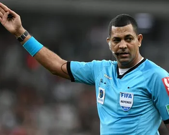 “Se aposente. Você é um preguiçoso”: Marroquim reage à arbitragem após vitória do CRB