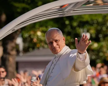 Papa Leão XVI celebra missa para mais de um milhão de fiéis em Madri
