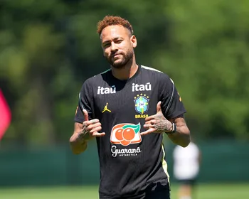 "Difícilmente Neymar volta contra a Escócia", diz Michel Bastos