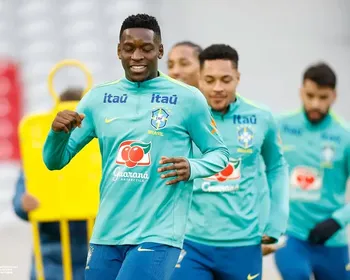 Quem entra na vaga de Raphinha? As cinco opções de Ancelotti na Seleção