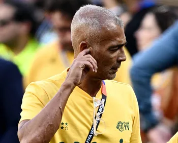 Romário trabalhará em "home office" no Senado durante a Copa nos EUA