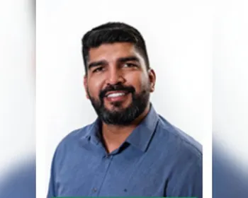 Saiba quem é prefeito retirado de voo pela PF após barraco em avião