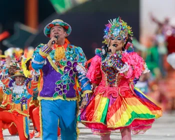Santa Fé transforma arraial em manifesto pela cultura no Forró & Folia