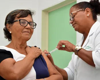 Sem atingir meta, Alagoas libera vacinação contra a influenza para toda população