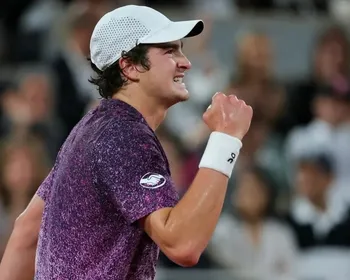 Semifinal de João Fonseca nas duplas do ATP de Halle é adiada