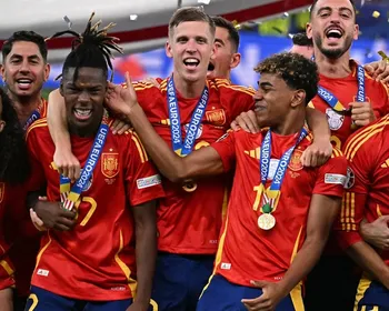 Talento espanhol supera Vini e Mbappé e se torna jogador mais valioso do mundo