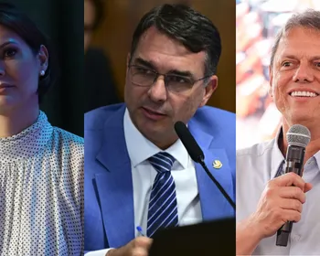 Tarcísio prega paz entre Flávio e Michelle: "Vão chegar no entendimento"