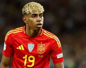 Técnico da Espanha abre o jogo sobre situação de Yamal na Copa