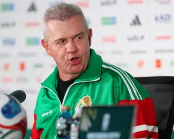 Técnico do México brinca antes de abertura da Copa: "Odeio vocês"