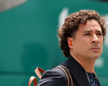 Técnico do México define situação de Ochoa para estreia da Copa