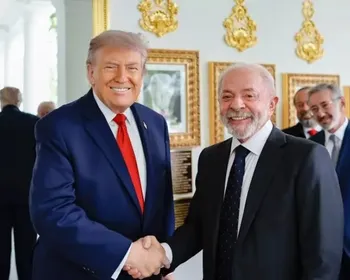 Trump diz que conversou com Lula e que Brasil vive momento político 'perigoso'