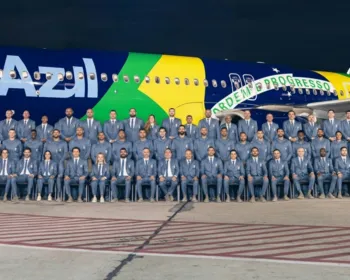 Veja como foi o embarque da Seleção Brasileira para a Copa do Mundo