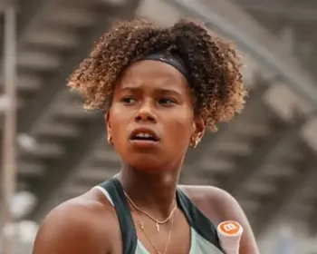 Victoria Barros perde e se despede nas semis juvenis de Roland Garros