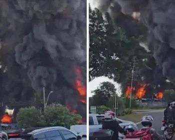 VÍDEO: Incêndio de grandes proporções atinge garagem de ônibus