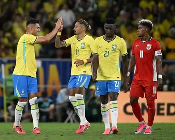 Web tenta desvendar moda das chuteiras rosas na Copa de 2026